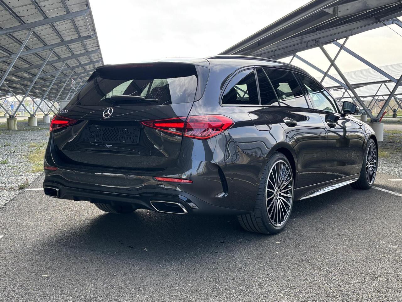 Mercedes-Benz C-KLASSE 180 Star Edition AMG Line | Panoramadak | Memory stoelen | 360 camera | Digital light | Sfeerverlichting |