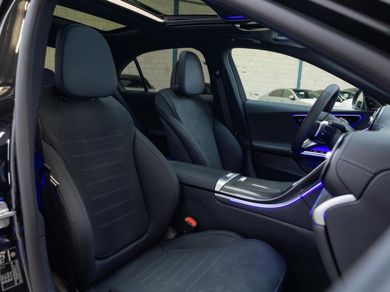 Mercedes-Benz C-KLASSE Limousine 300 e Business Solution AMG Panorama dak | Trekhaak