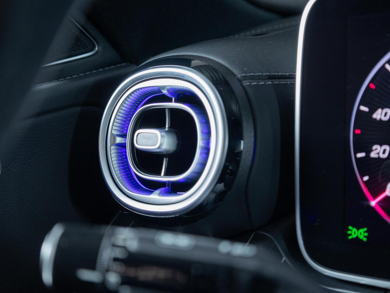 Mercedes-Benz C-KLASSE Limousine 300 e Star Edition LIMITED Premium PLUS | Panorama dak | Trekhaak