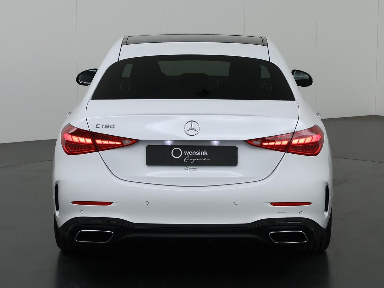 Mercedes-Benz C-KLASSE 180 Star Edition AMG LINE | Night pakket | Panorama schuifdak | 360 camera | Apple carplay | Dode Hoek | Memory stoelen | Digital Light | Antidiefstal pakket