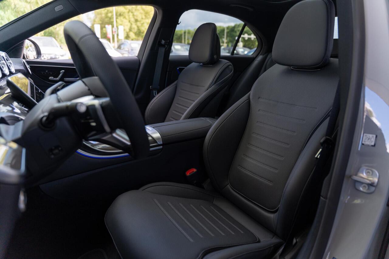 Mercedes-Benz C-KLASSE 300e Business Solution AMG | Night | Panoramaschuifdak | 360°-camera | DIGITAL LIGHT | Sfeerverlichting | 19" multispaaks AMG velgen |