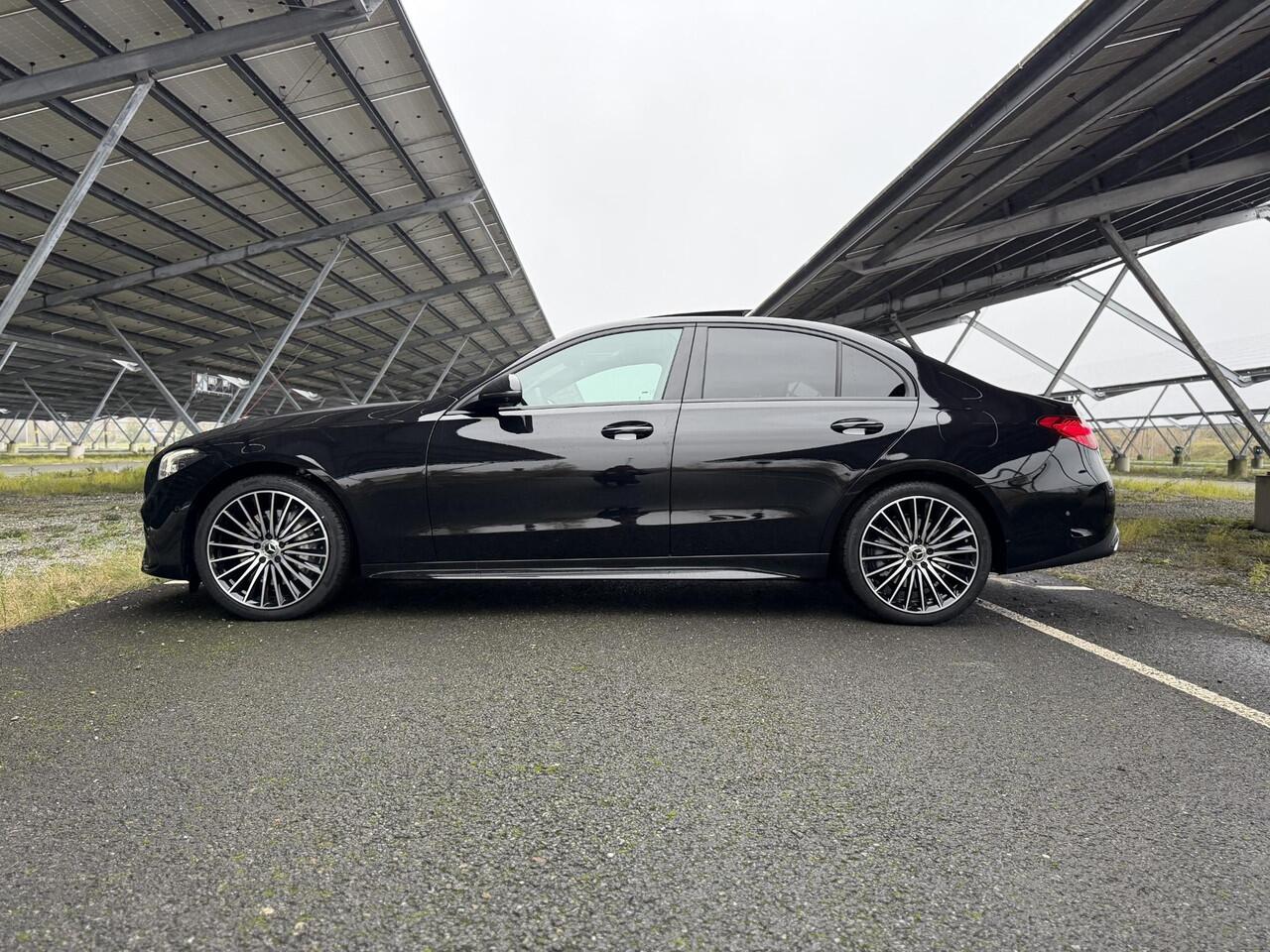 Mercedes-Benz C-KLASSE 300e Business Solution AMG | Night | Panoramadak | 360 camera | Memory stoelen | Digital light | Sfeerverlichting |