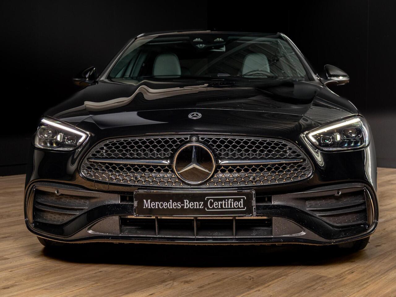 Mercedes-Benz C-KLASSE Limousine 300e Business Solution AMG Premium PLUS | Panorama dak | Trekhaak