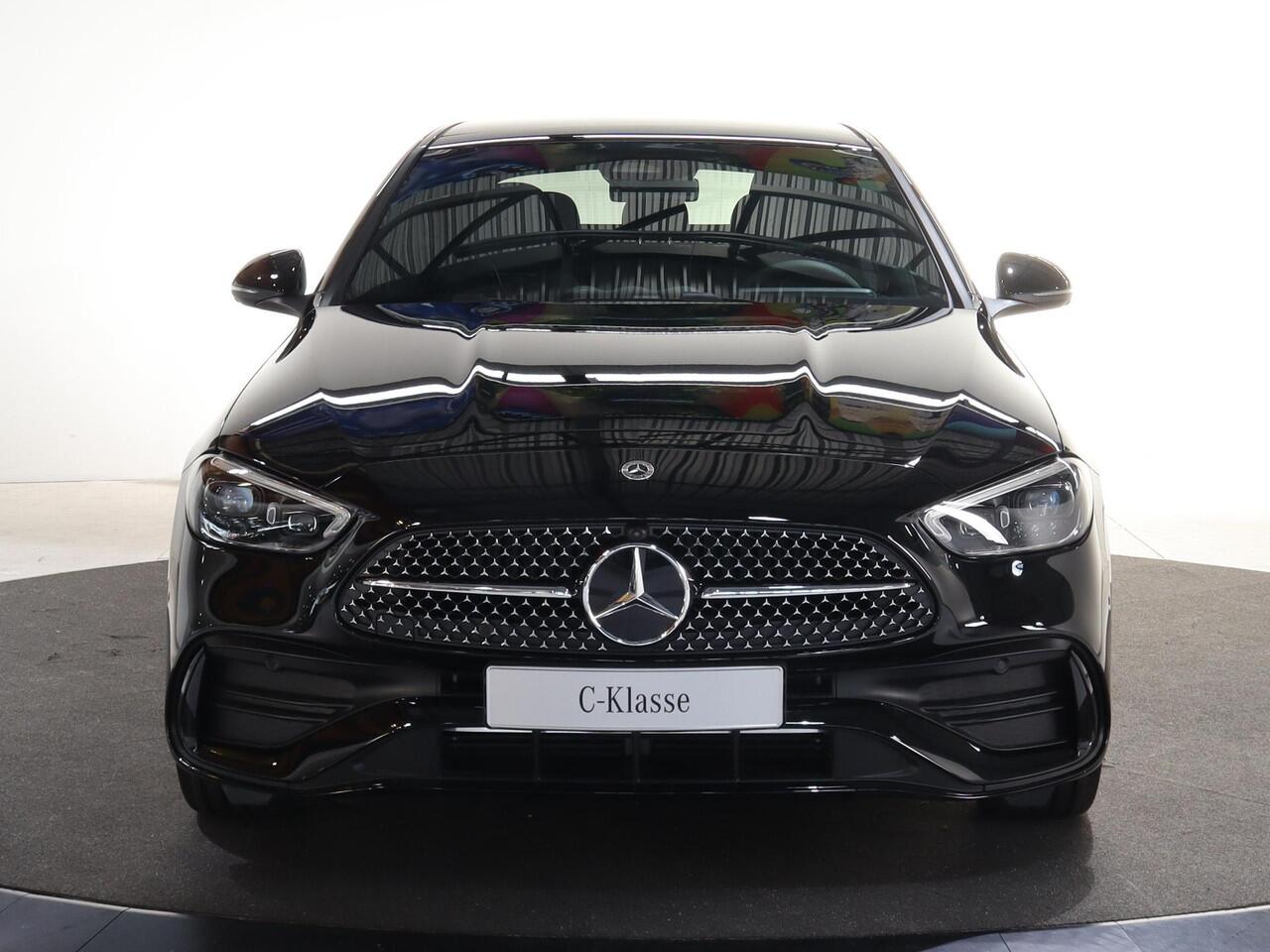 Mercedes-Benz C-KLASSE 300e Business Solution AMG | Panoramaschuifdak | Trekhaak | DIGITAL LIGHT | Nightpakket | dodehoekassistent | 360° camera |