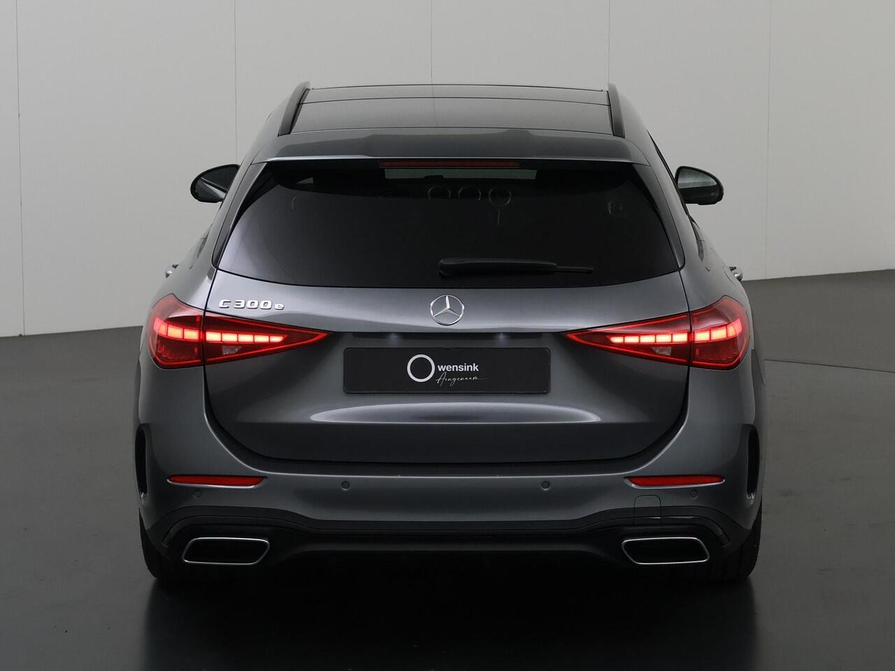 Mercedes-Benz C-KLASSE 300 e Business Solution AMG | Panoramadak | Burmester Sound System | Digital Light | Night Pakket | Memory | 360 Camera | Stuurassistent | Sfeerverlichting |