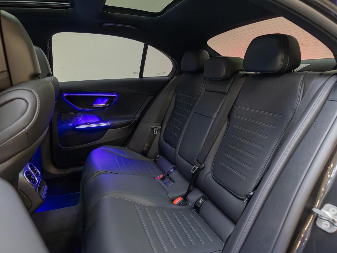 Mercedes-Benz C-KLASSE Limousine 180 Star Edition AMG Line Panorama dak