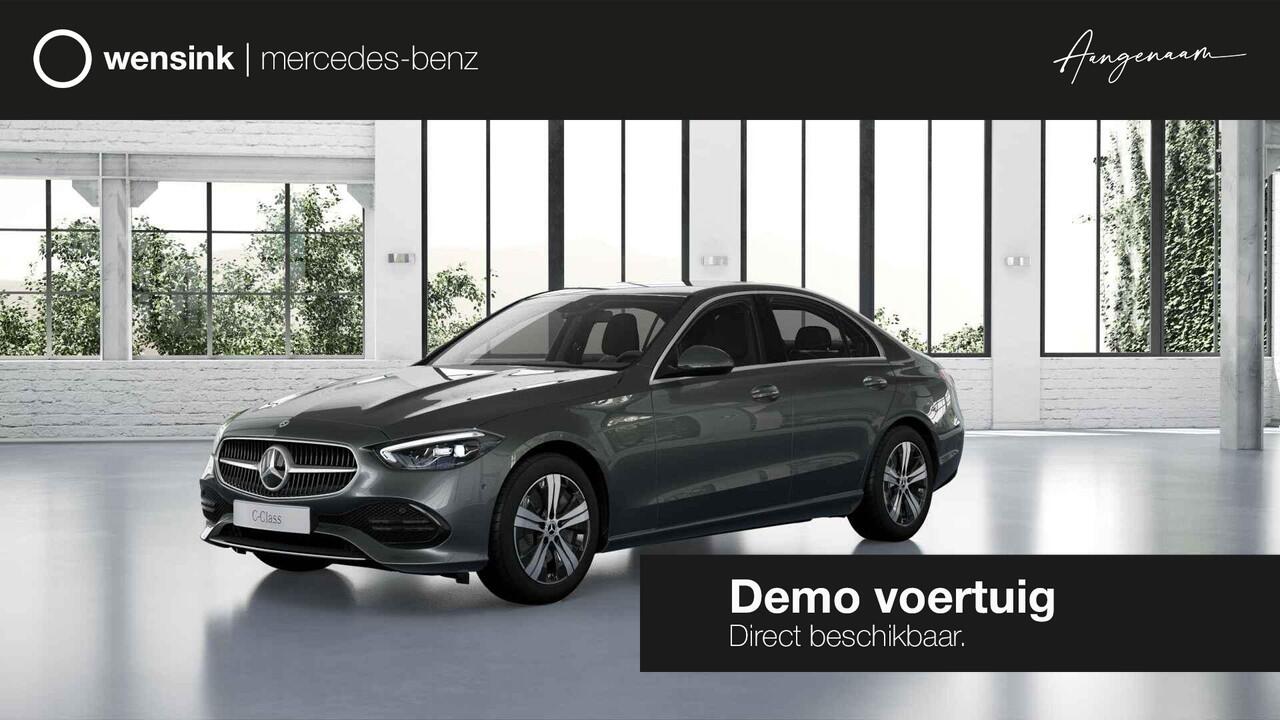 Mercedes-Benz C-KLASSE 300 e Business Solution | Achteruitrijcamera | Voorstoelen verwarmd | Apple CarPlay