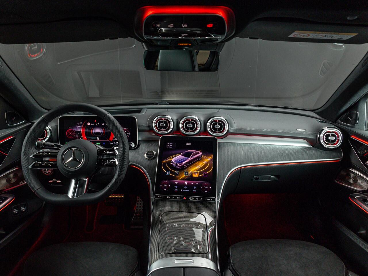 Mercedes-Benz C-KLASSE Limousine 300e Business Solution AMG Premium PLUS | Panorama dak | Trekhaak