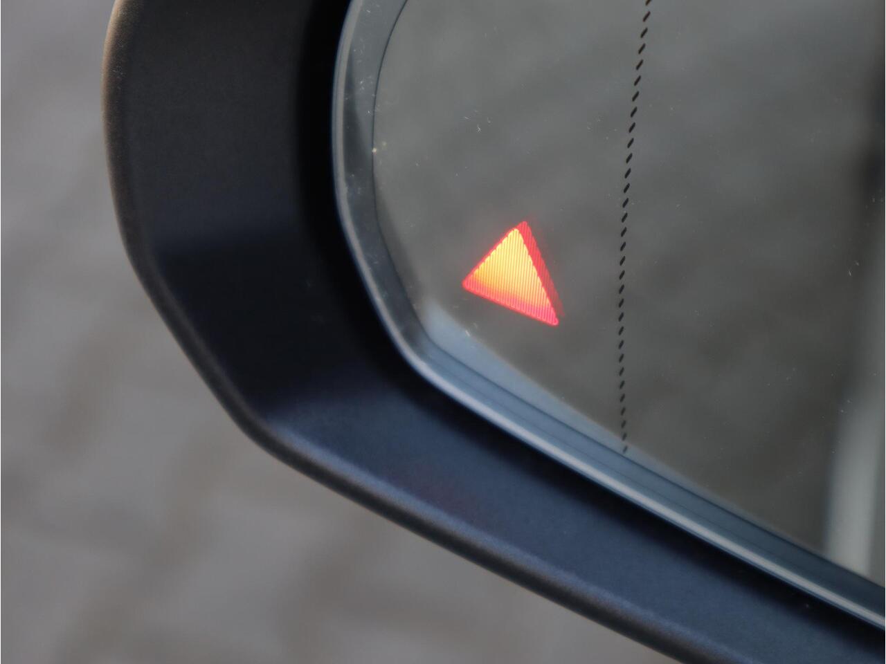 Mercedes-Benz C-KLASSE Estate 300 e Business Solution AMG