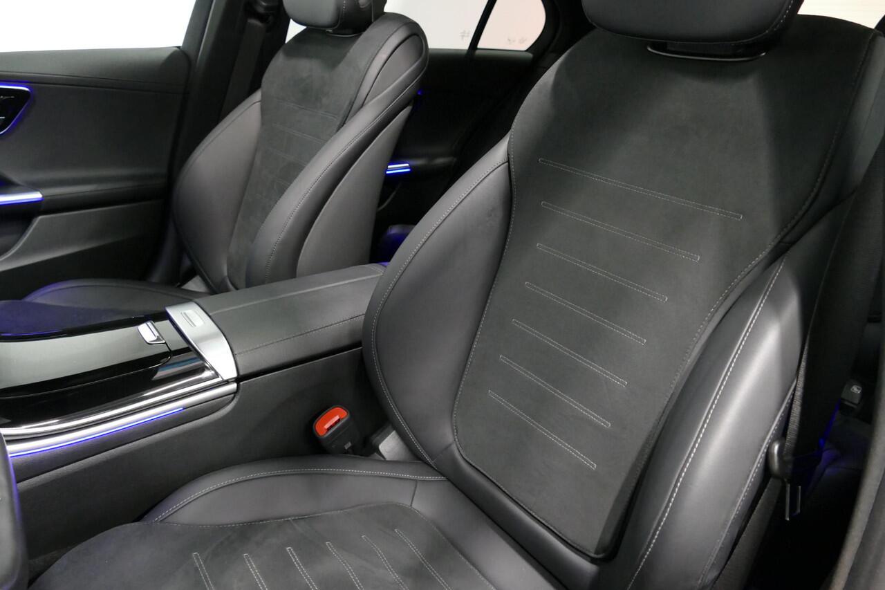 Mercedes-Benz C-KLASSE 300 e AMG Line / C63s AMG Diffuser / Panamericana Grille / Panoramadak / Elektr. verstelbare voorstoelen + memory / Ambienteverlichting / Laser Digital Light / Apple Carplay - Android Auto / Rondomzichtcamera / Stoelverwarming / 20'' LMV / Achteruitrijcam