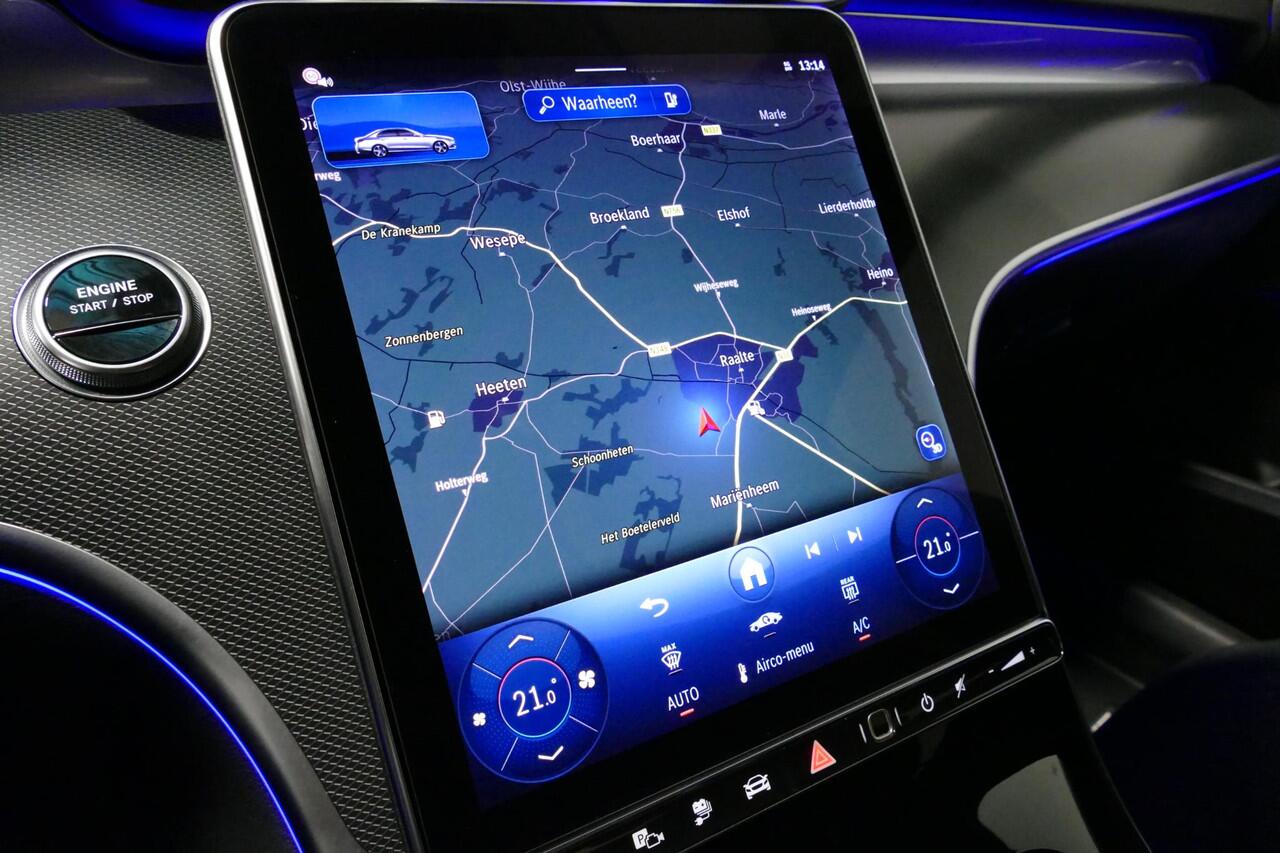 Mercedes-Benz C-KLASSE 300 e AMG Line / C63s AMG Diffuser / Panamericana Grille / Panoramadak / Elektr. verstelbare voorstoelen + memory / Ambienteverlichting / Laser Digital Light / Apple Carplay - Android Auto / Rondomzichtcamera / Stoelverwarming / 20'' LMV / Achteruitrijcam