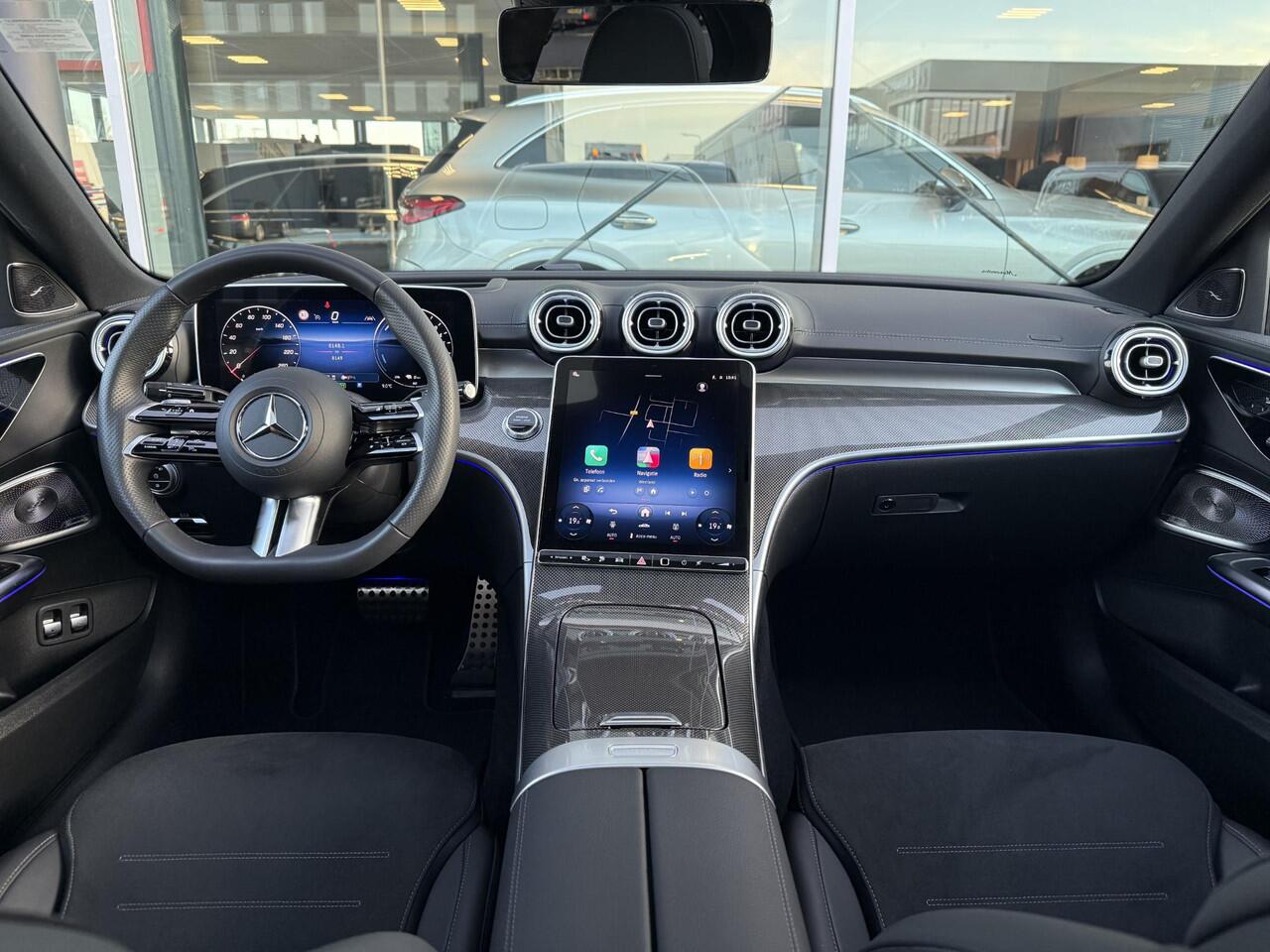 Mercedes-Benz C-KLASSE Limousine 300 e star Edition AMG Line Plus Panorama dak | Trekhaak