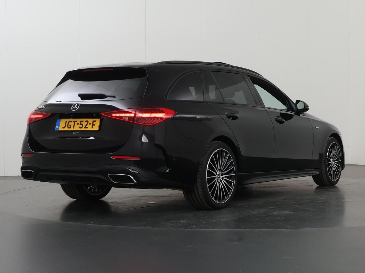 Mercedes-Benz C-KLASSE 300e Business Solution AMG | Panoramaschuifdak | Night | Burmester | Rijassistentiepakket Plus | Matrix Led