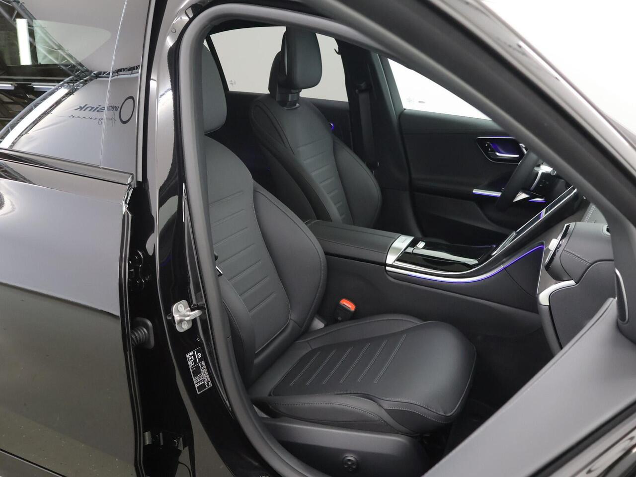 Mercedes-Benz C-KLASSE 180 Star Edition AMG | Night | Panoramadak | 18" AMG Velgen | Keyless Entry | 360 camera |