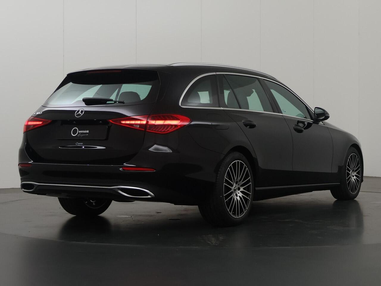 Mercedes-Benz C-KLASSE Estate Star Edition 180 Luxury Line | Panoramaschuifdak | dodehoekassistent | Apple CarPlay | Premium sfeerverlichting |