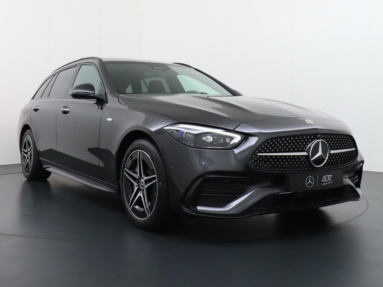 Mercedes-Benz C-KLASSE Estate 300 e Business Solution AMG | Panorama - Schuifdak | Trekhaak Wegklapbaar | Memorystoelen | Digital Light | Burmester Surround Sound | 360° Camera | Head-Up Display | Nightpakket