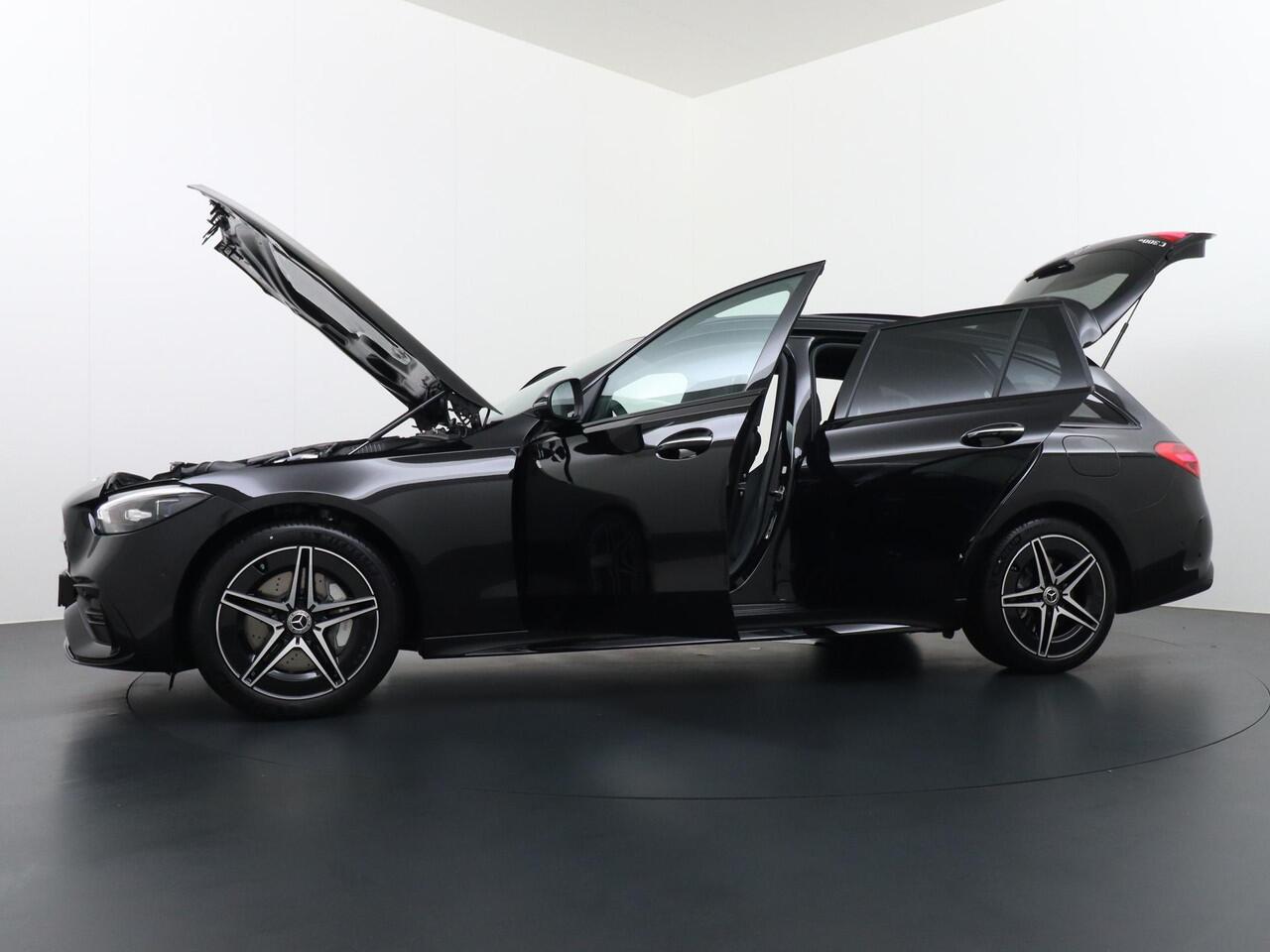 Mercedes-Benz C-KLASSE Estate 300 e Business Solution AMG | Panorama - Schuifdak | Trekhaak Wegklapbaar | Memorystoelen | Niveauregeling | Head-Up Display | 360° Camera | Burmester Surround Sound