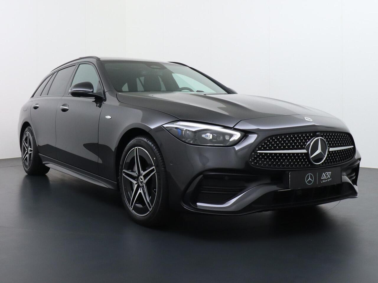 Mercedes-Benz C-KLASSE Estate 300 e Business Solution AMG | Panorama - Schuifdak | Trekhaak Wegklapbaar | Niveauregeling | Head-Up Display | Memorystoelen | Burmester Surround Sound | Apple Carplay & Android Auto