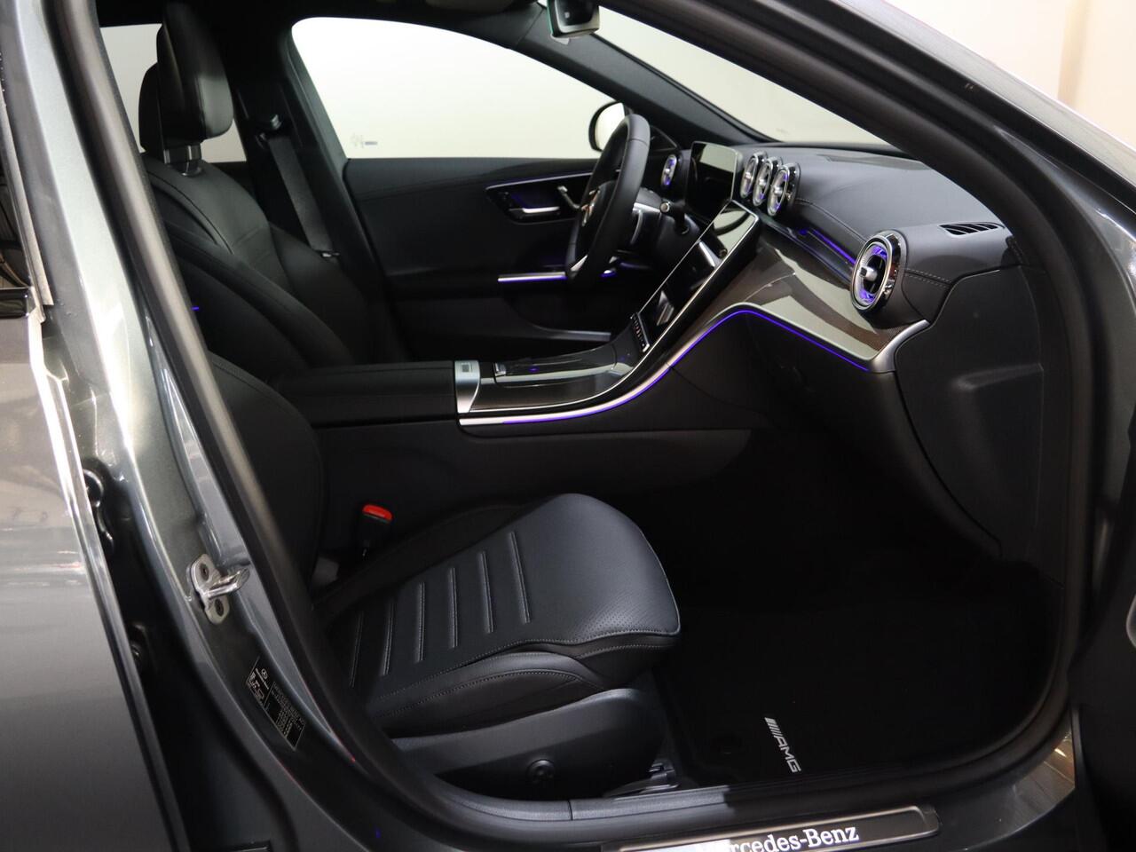 Mercedes-Benz C-KLASSE Estate 300e Business Solution AMG | Panoramaschuifdak | Burmester | Rijassistentiepakket | DIGITAL LIGHT | Trekhaak |