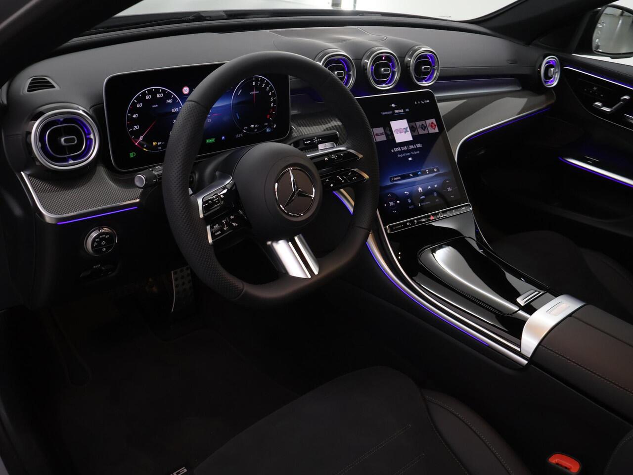 Mercedes-Benz C-KLASSE 300 e Business Solution AMG | Panoramaschuifdak | Trekhaak | DIGITAL LIGHT | Nightpakket | dodehoekassistent | 360° camera |