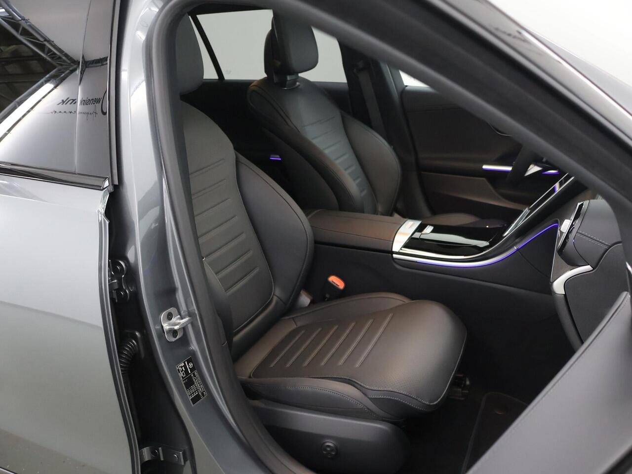 Mercedes-Benz C-KLASSE Estate 300e Business Solution AMG | Panoramaschuifdak | Premium Plus | Burmester | Head-Up | Trekhaak |