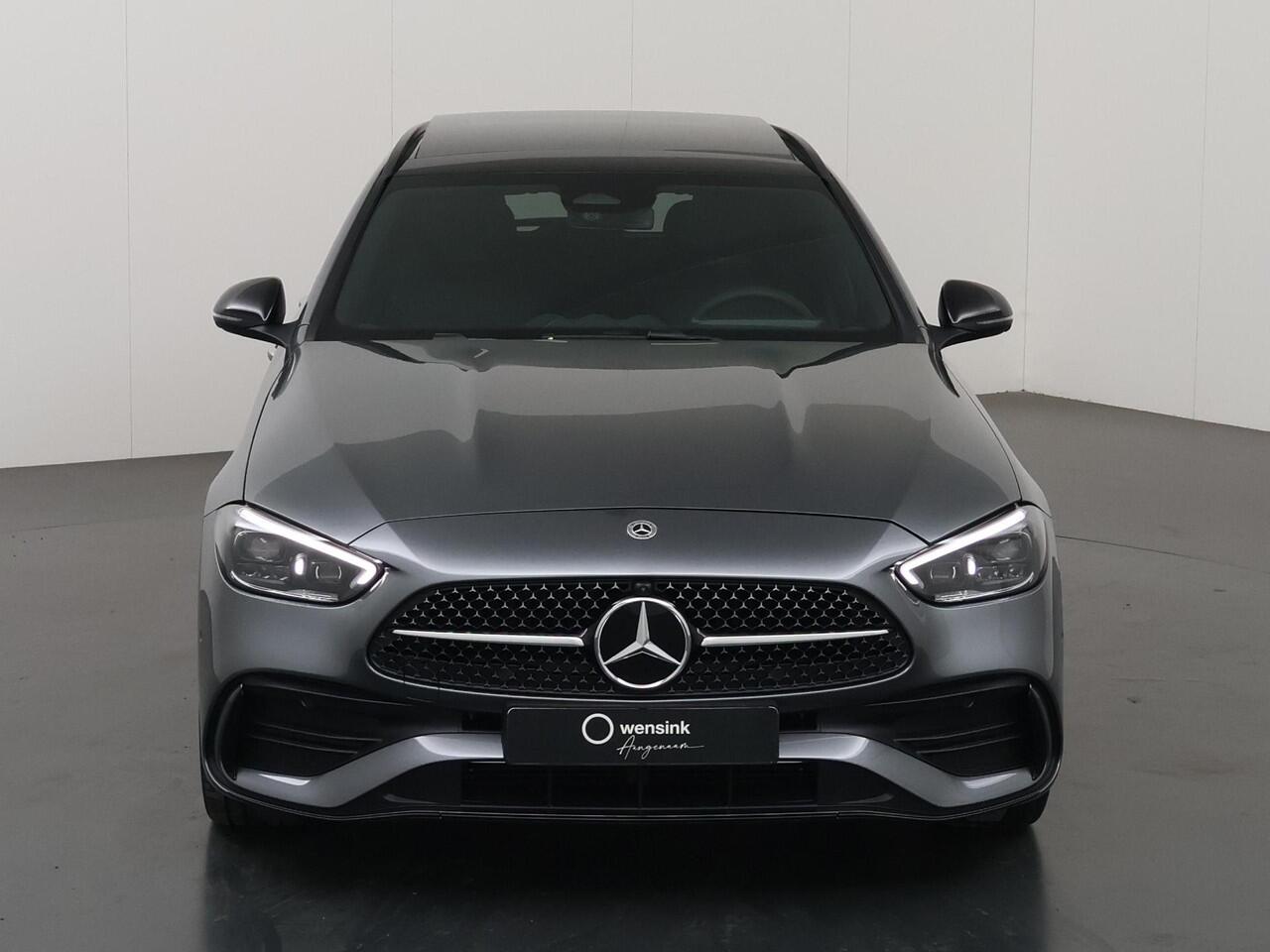 Mercedes-Benz C-KLASSE Estate 300e Business Solution AMG | Panoramaschuifdak | Premium Plus | Burmester | Head-Up | Trekhaak |