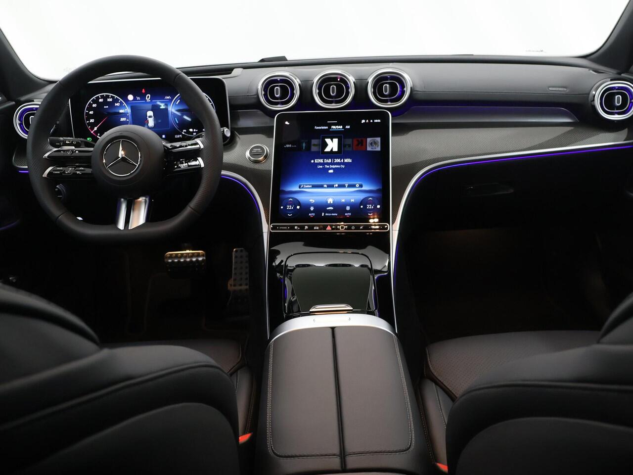 Mercedes-Benz C-KLASSE Estate 300e Business Solution AMG | Panoramaschuifdak | Premium Plus | Burmester | Head-Up | Trekhaak |