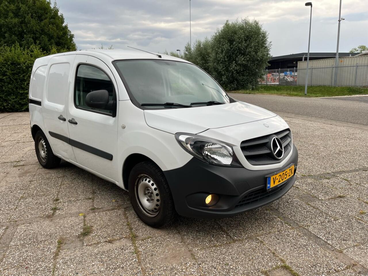 Mercedes-Benz CITAN 108 CDI BlueEFF. Airco park sensor Apk
