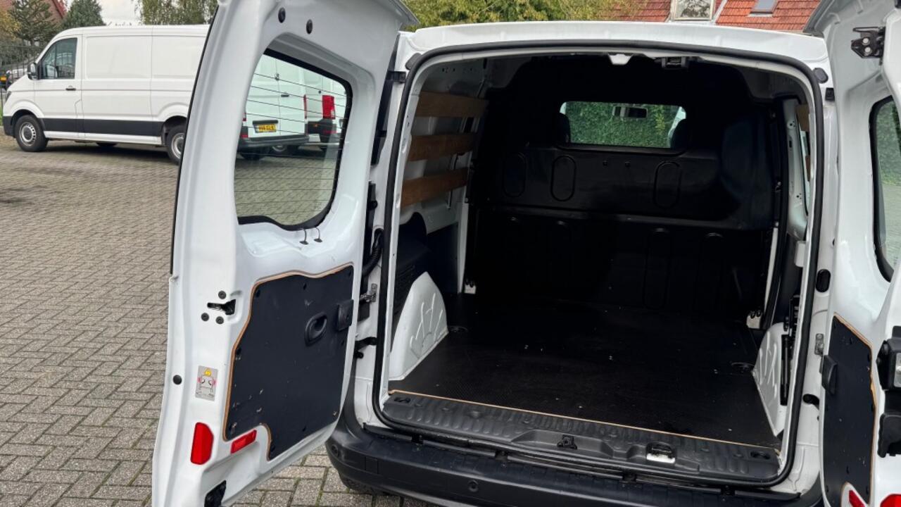 Mercedes-Benz CITAN 108 CDI 55KW 75PK EURO 6 AIRCO/ NAVIGATIE/ SCHUIFDEUR/ 100% DEALERONDERHOUDEN