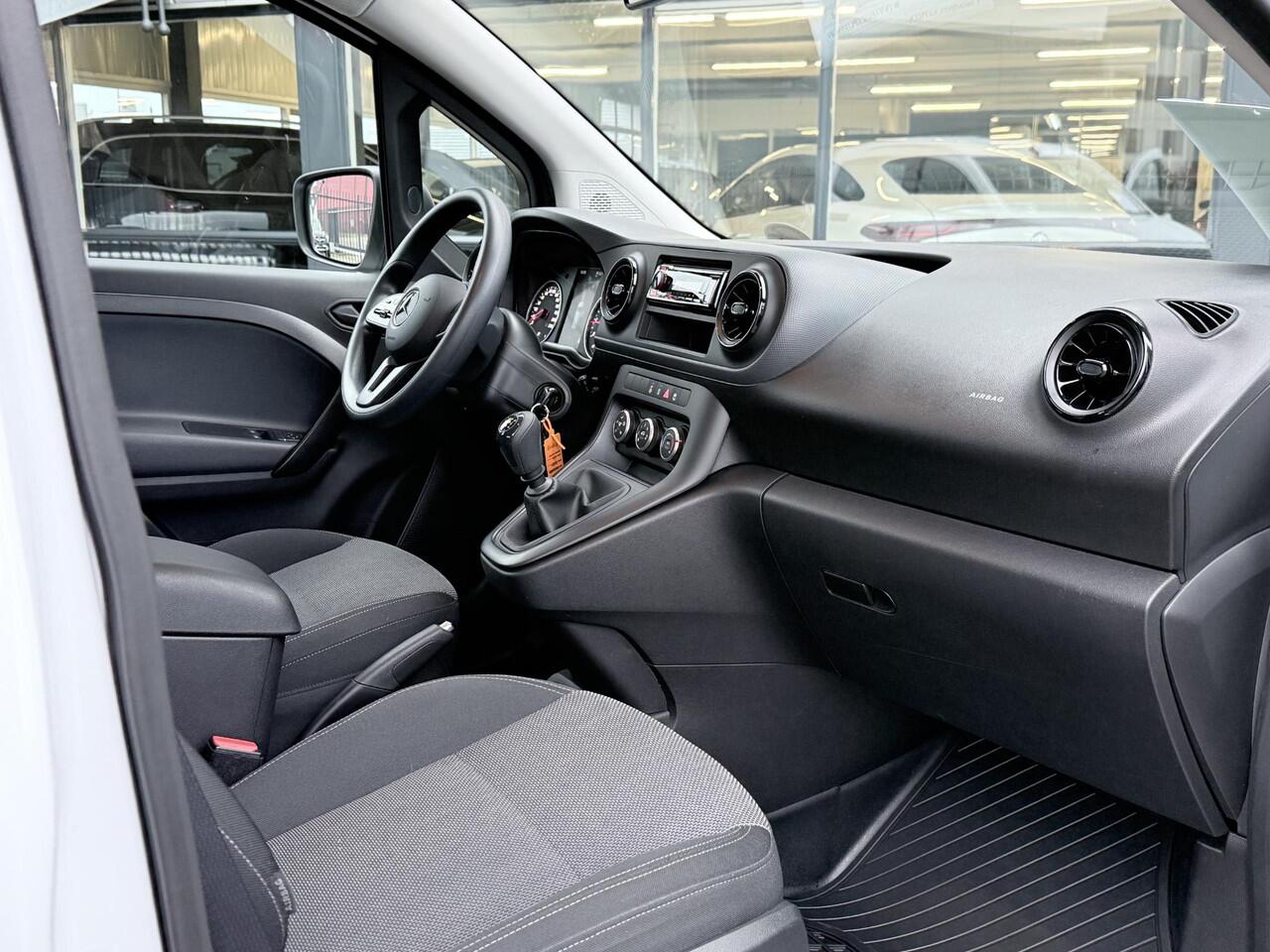 Mercedes-Benz CITAN Tourer 113 Base | Rolstoel auto | 4 + 1 | benzine