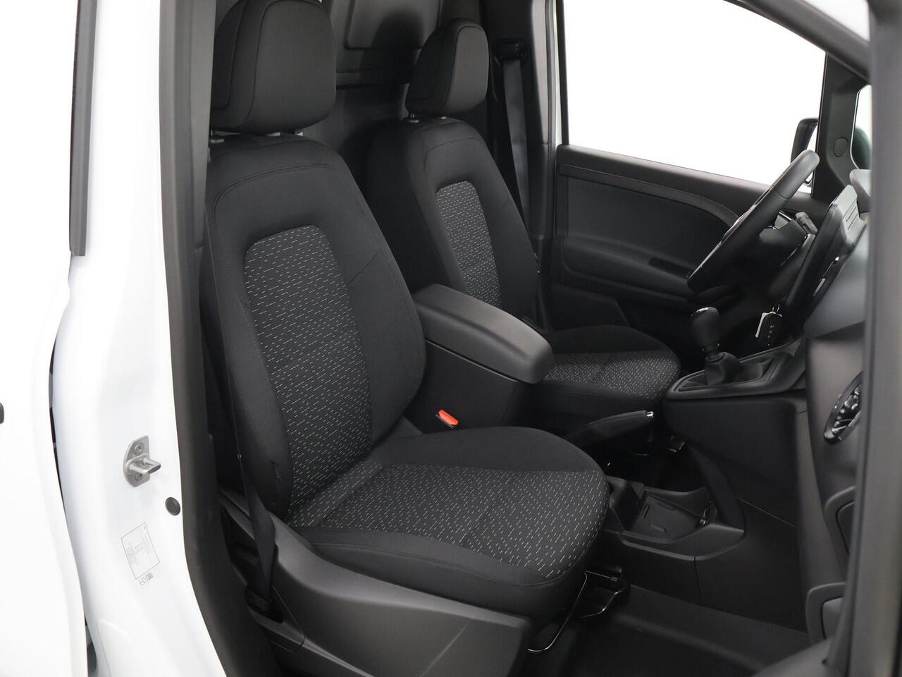 Mercedes-Benz CITAN 108 CDI L1 Base | Achteruitrijcamera | All Seasons | Airconditioning | Achterdeuren | Multifunctioneel stuurwiel |