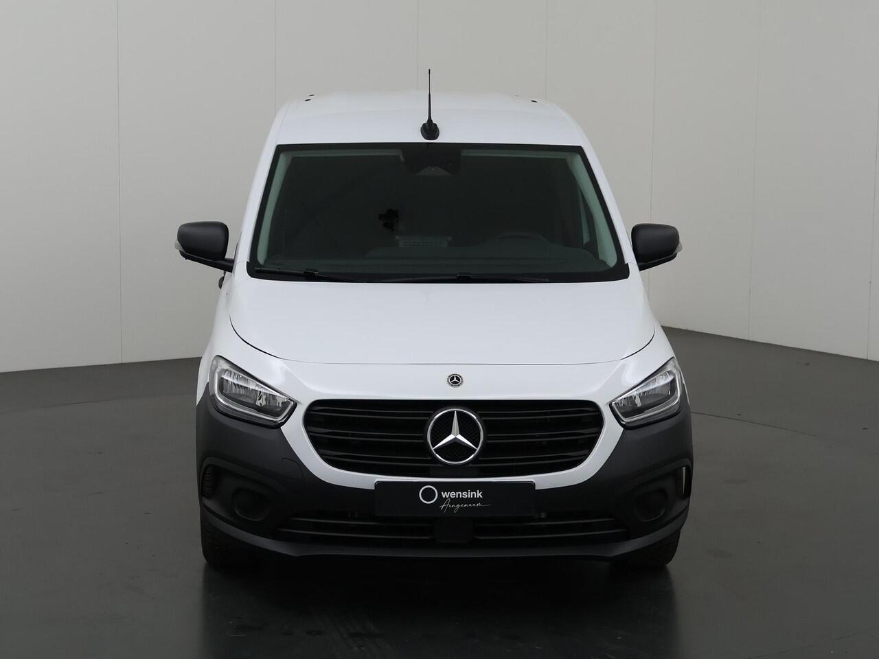 Mercedes-Benz CITAN 108 CDI L1 Base | Achteruitrijcamera | All Seasons | Airconditioning | Achterdeuren | Multifunctioneel stuurwiel |