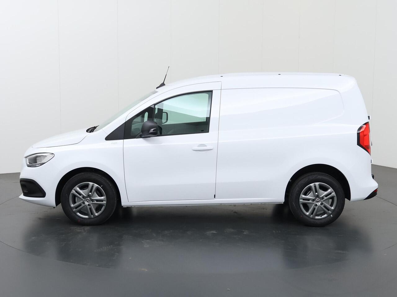 Mercedes-Benz CITAN 108 CDI L1 Pro | Achteruitrijcamera | Airco | Cruise Control | 3 zits | Trekhaak | Dodehoekassistent |