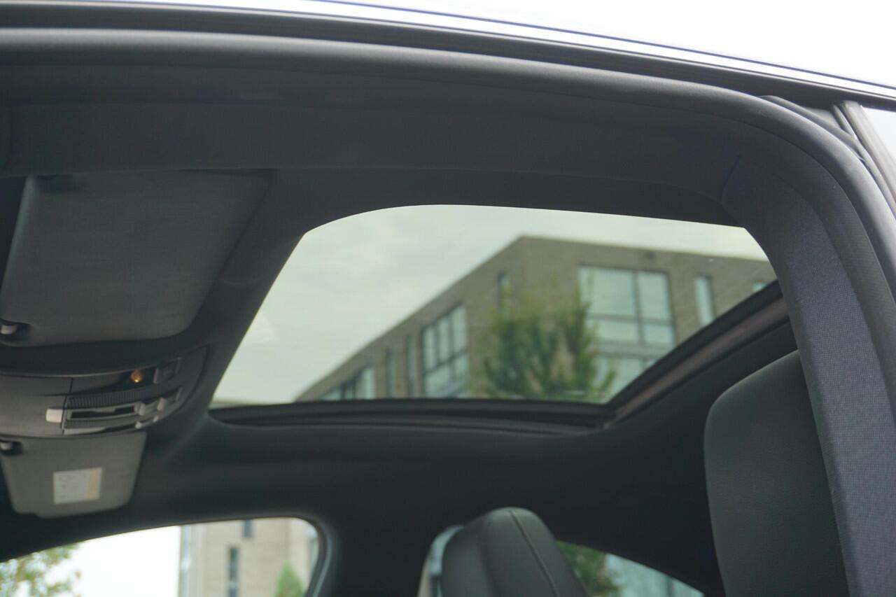 Mercedes-Benz CLA-KLASSE 250 Prestige | PANO | Trekhaak | Carplay