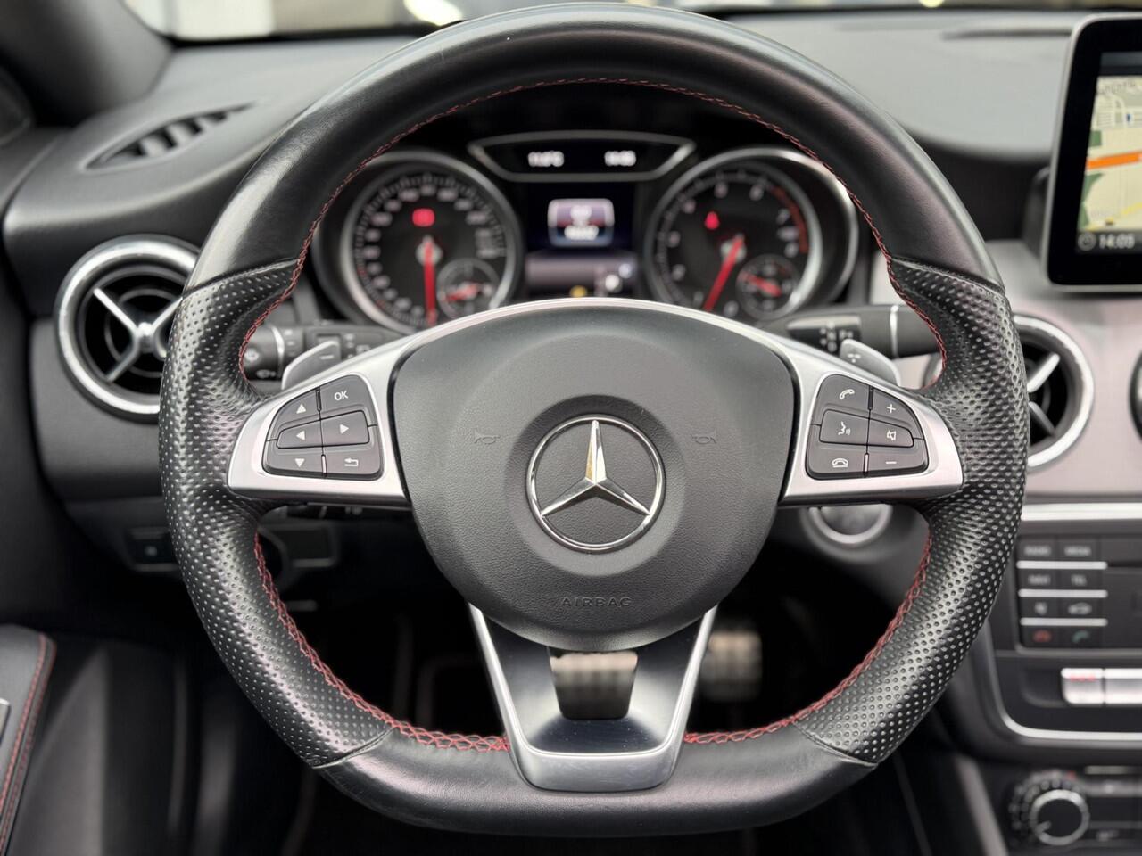 Mercedes-Benz CLA-KLASSE Shooting Brake 180 Bus. Solution AMG Night|Pano|Trekhaak|Cam