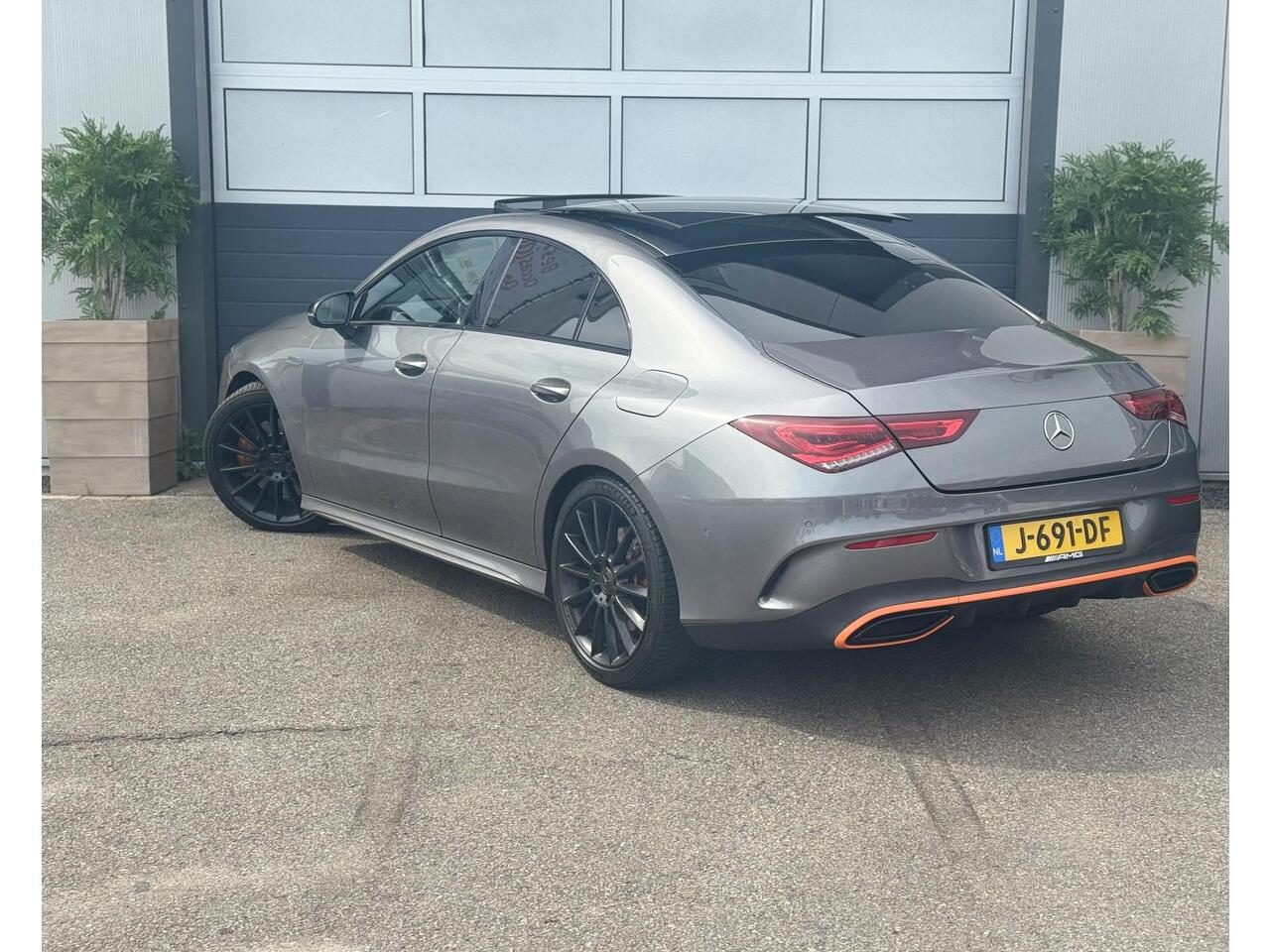 Mercedes-Benz CLA-KLASSE 220 Premium Plus / NAVI / PANO /GARANTIE /