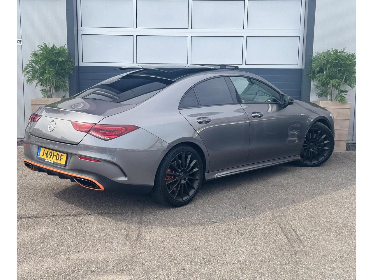 Mercedes-Benz CLA-KLASSE 220 Premium Plus / NAVI / PANO /GARANTIE /