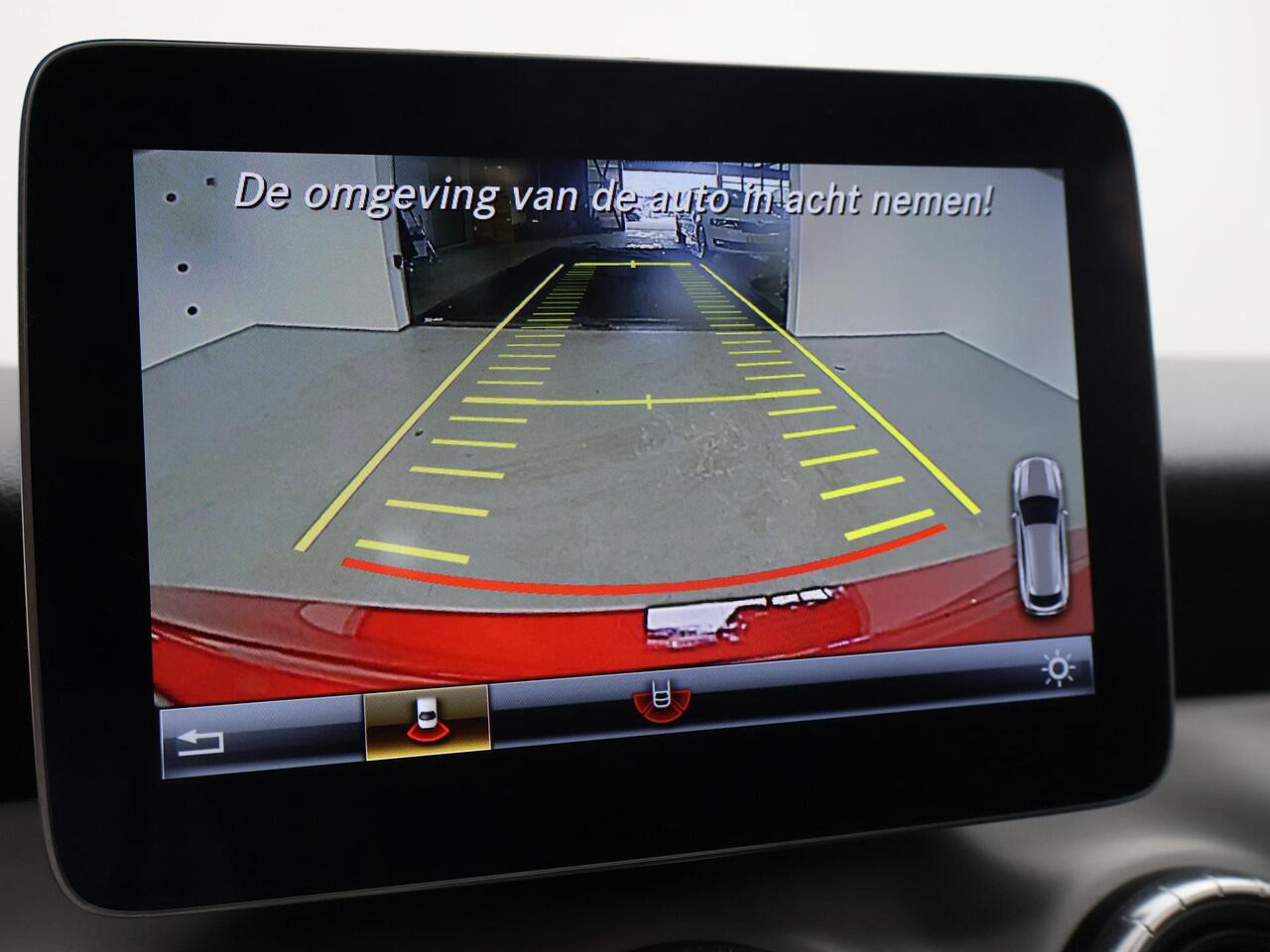 Mercedes-Benz CLA-KLASSE Shooting Brake 180 AMG NIGHT + PANORAMA SCHUIFDAK | APPLE CARPLAY | CAMERA | STOELVERW. |