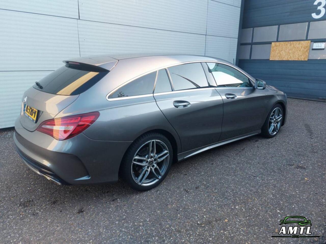 Mercedes-Benz CLA-KLASSE Shooting Brake - 180