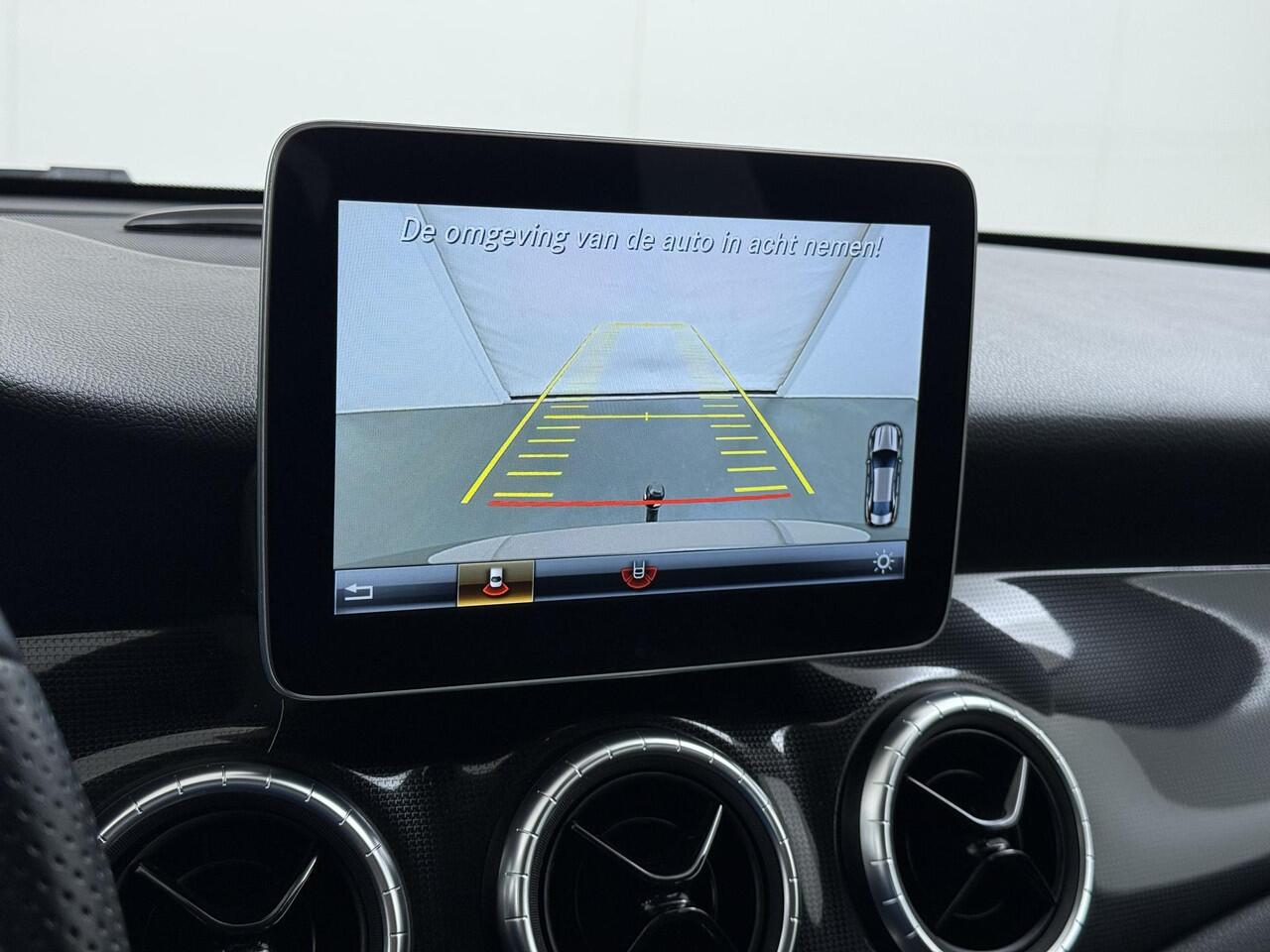 Mercedes-Benz CLA-KLASSE 180 Ambition Trekhaak | Automaat | Navigatie |