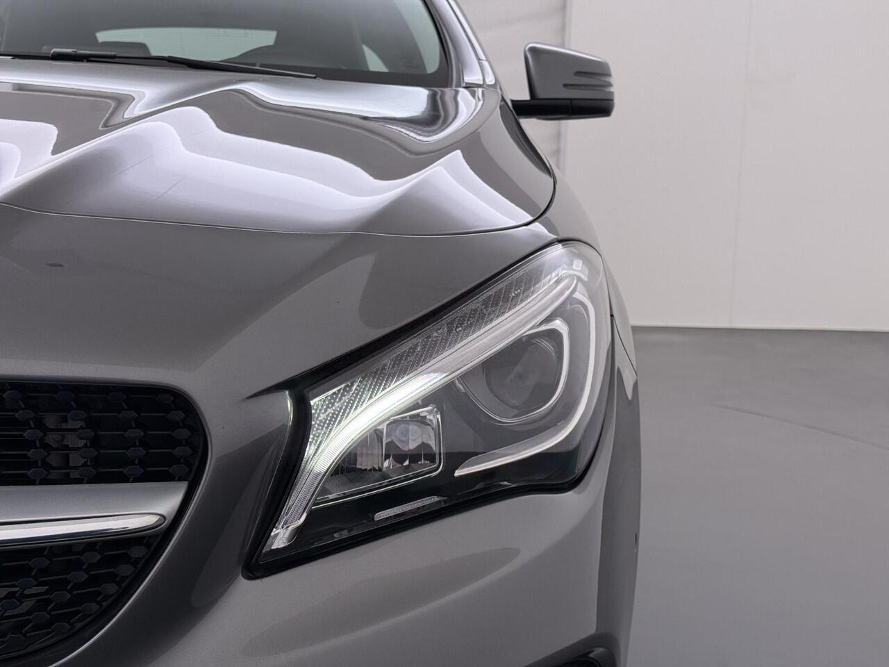 Mercedes-Benz CLA-KLASSE 180 Ambition Trekhaak | Automaat | Navigatie |