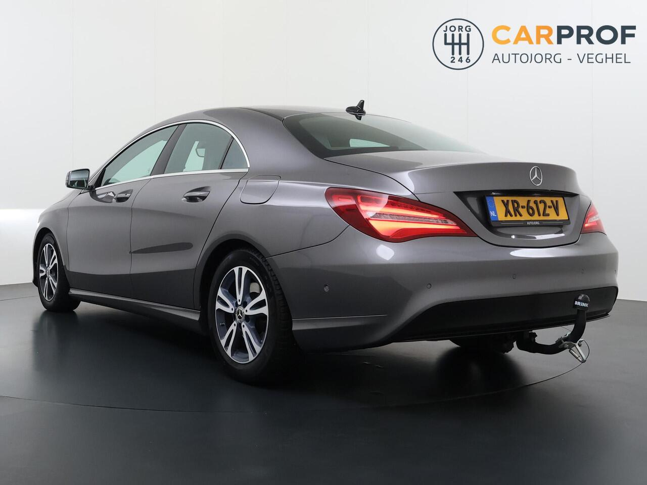 Mercedes-Benz CLA-KLASSE 180 Ambition Trekhaak | Automaat | Navigatie |