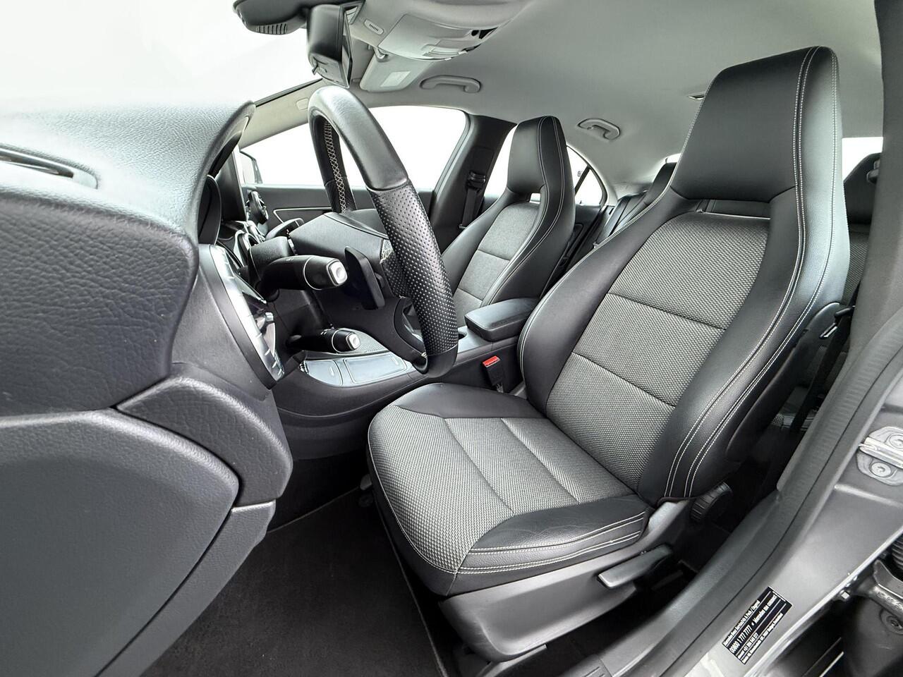 Mercedes-Benz CLA-KLASSE 180 Ambition Trekhaak | Automaat | Navigatie |