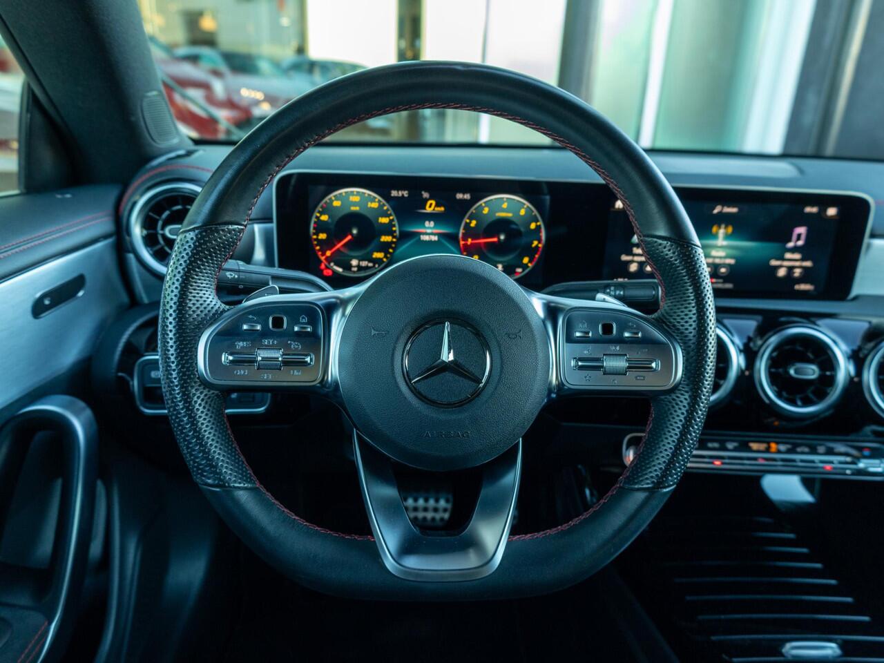 Mercedes-Benz CLA-KLASSE Limousine 180 Advantage Line AMG