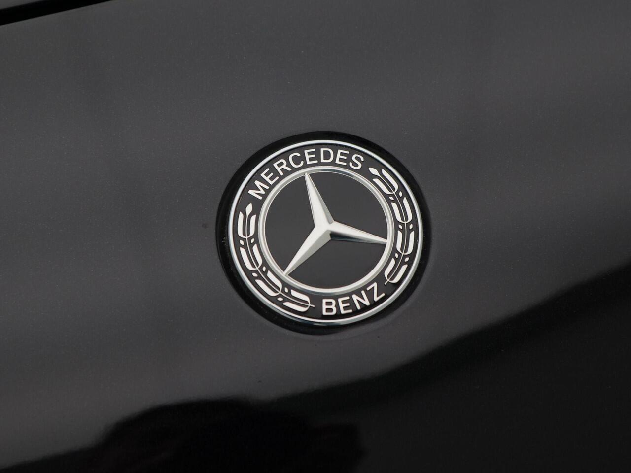 Mercedes-Benz CLA-KLASSE 180 Business Solution 123 Pk Automaat | Sportstoelen | Camera | Stoelverwarming | 18 Inch | 46.230 Km!