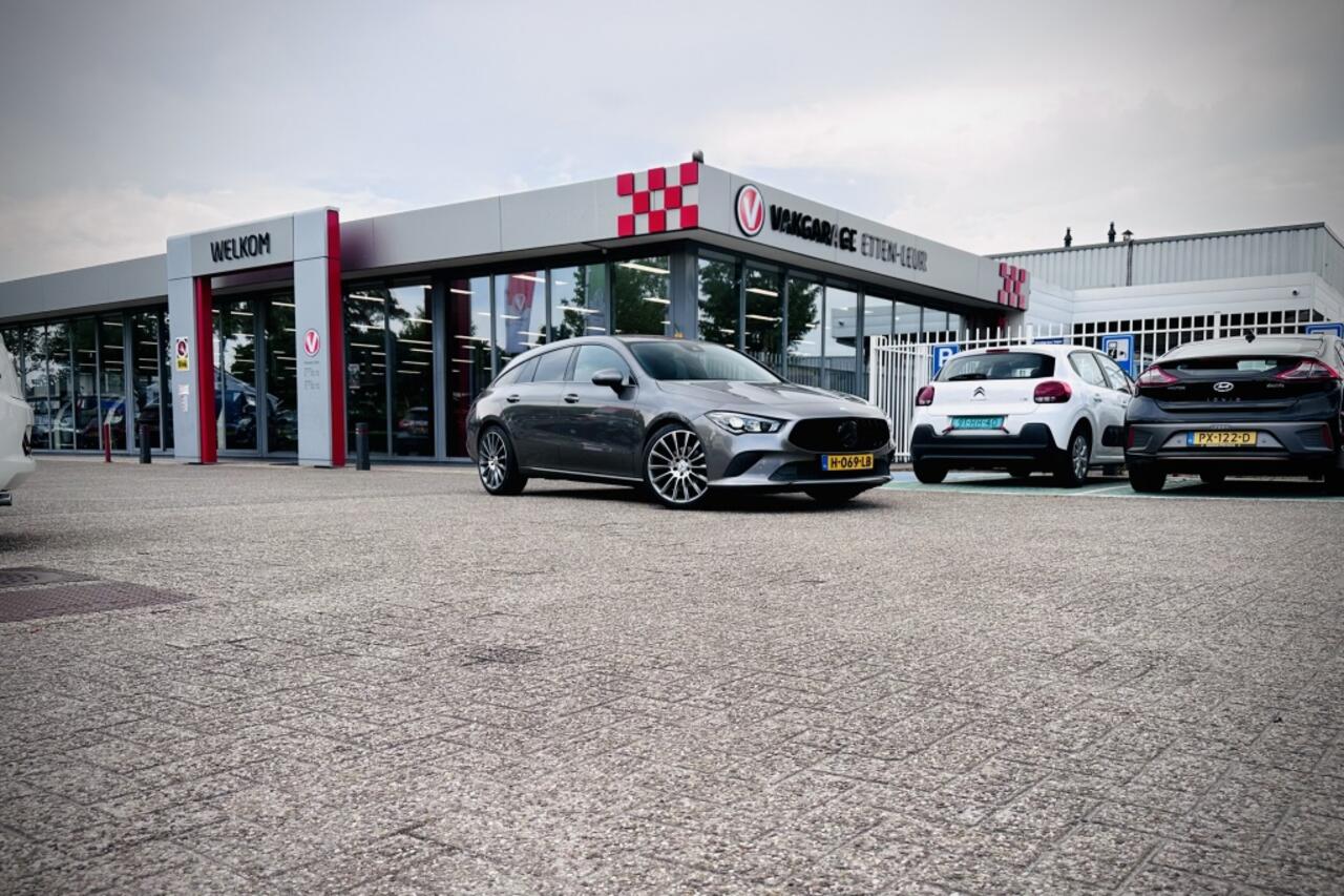 Mercedes-Benz CLA-KLASSE 180 Advantage / CAMERA / LED / STOELVERWARMING / APPLE + ANDROID