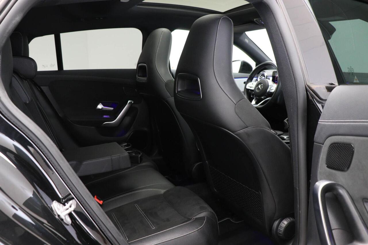 Mercedes-Benz CLA-KLASSE Shooting Brake 250 e AMG-Line Premium Plus | PANORAMADAK | DAB | APPLE | TREKHAAK