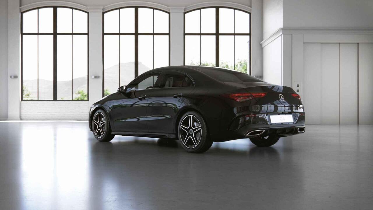 Mercedes-Benz CLA-KLASSE 180 Business Solution AMG | Night | Panoramadak | Widescreen | Parkeercamera |