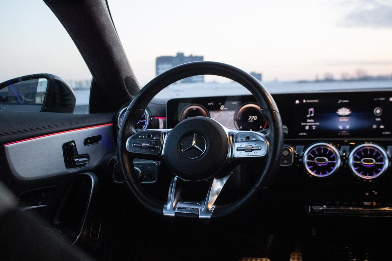 Mercedes-Benz CLA-KLASSE 200 d Premium Plus AMG | PANO | 360