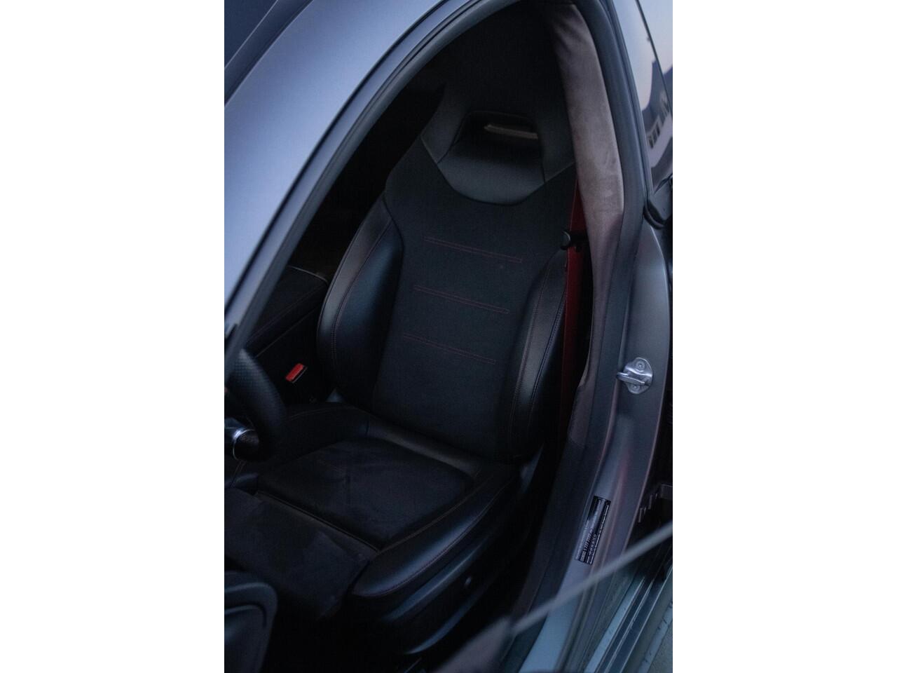 Mercedes-Benz CLA-KLASSE 200 d Premium Plus AMG | PANO | 360